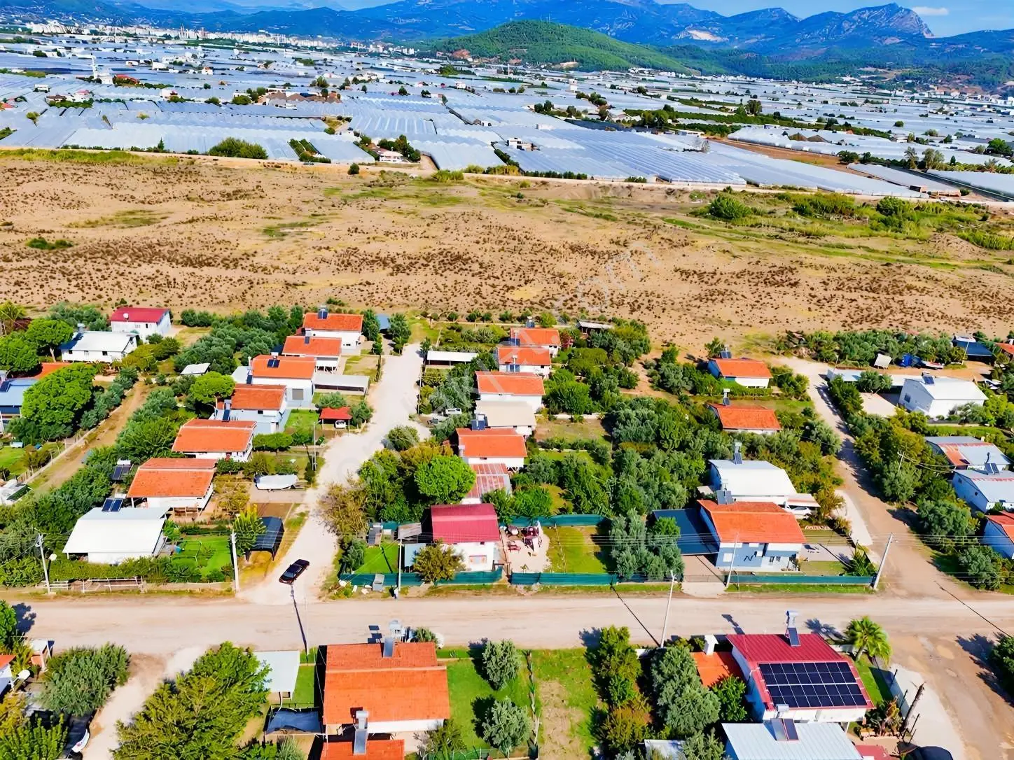 Kumluca Sahilinde Denizle İçiçe Satılık Yazlık Denızobası — fotoğraf 29