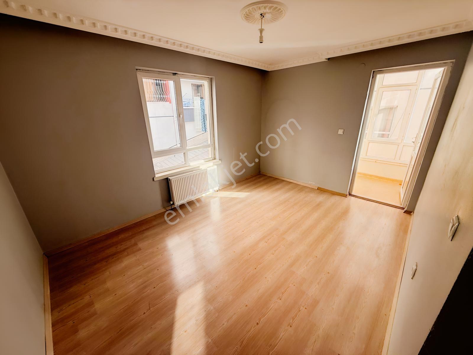 Keçiörende 3+1 Genişkulanişlı Köşe Başi Cadde Yanı İskanlı Daire — fotoğraf 15