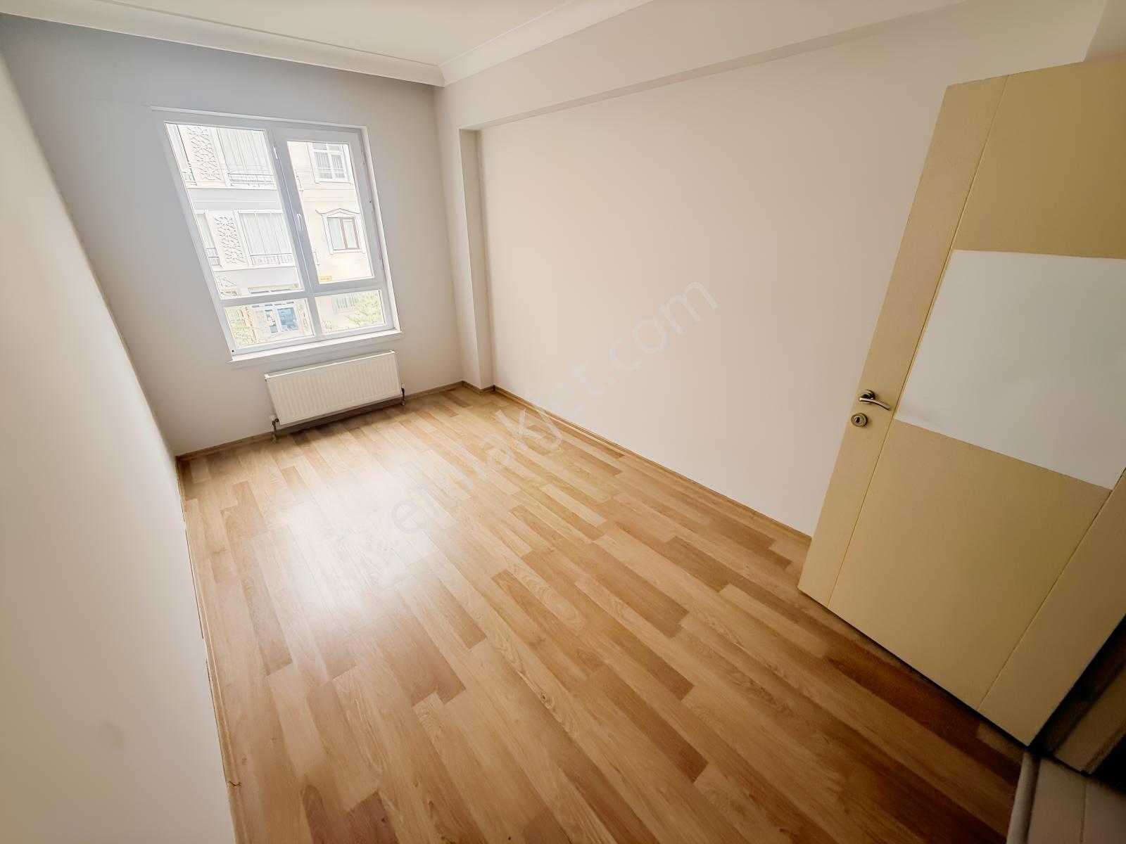 Keçiörende 3+1 Genişkulanişlı Köşe Başi Cadde Yanı İskanlı Daire — fotoğraf 26