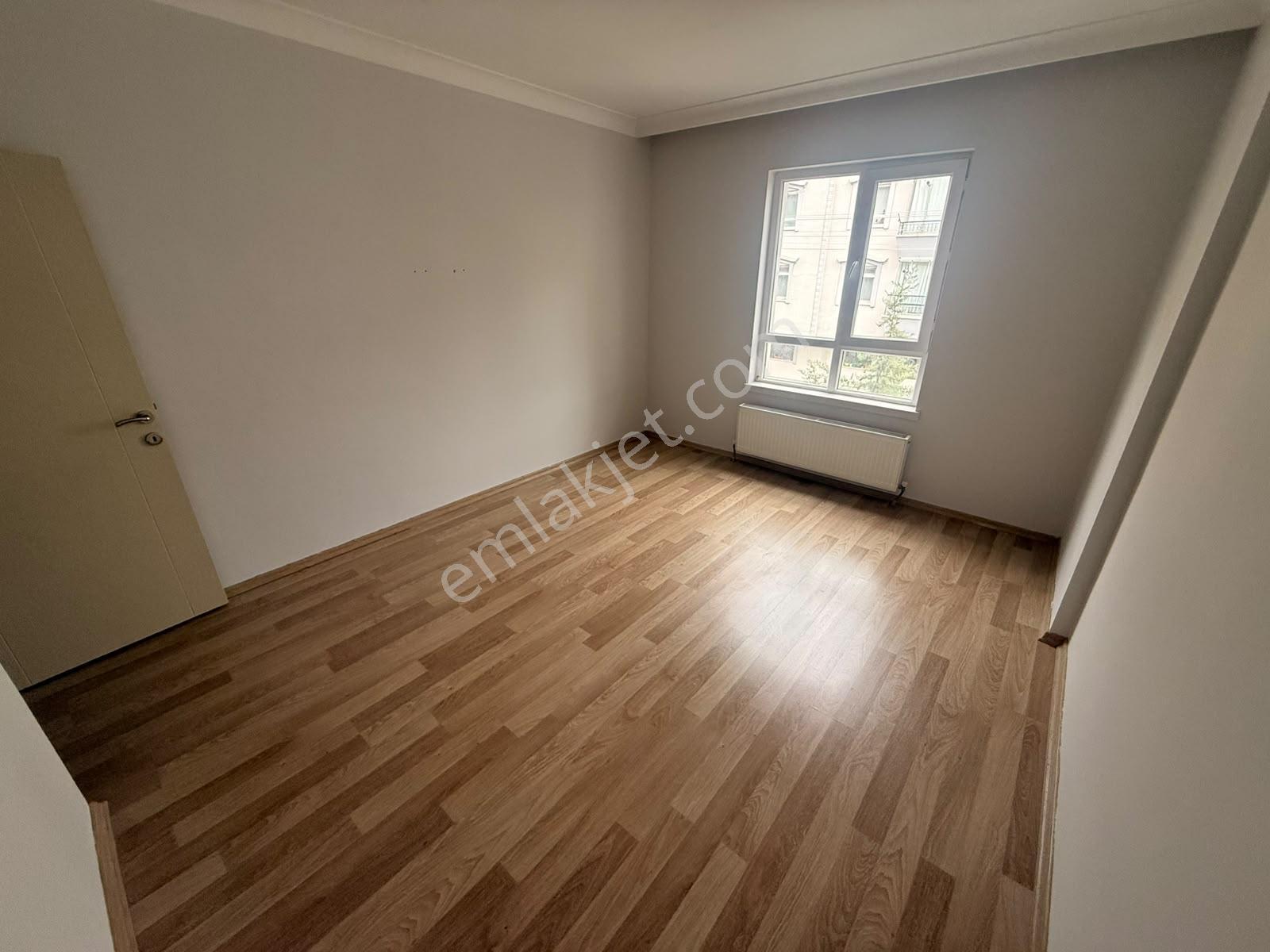 Keçiörende 3+1 Genişkulanişlı Köşe Başi Cadde Yanı İskanlı Daire — fotoğraf 29