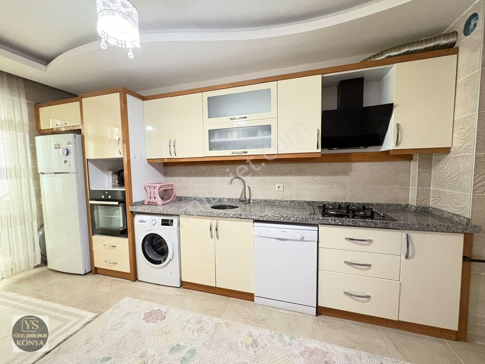 Yüksel Şahin'den Parsana'da Ara Kat Asansörlü Geniş 3+1 Satılık Daire