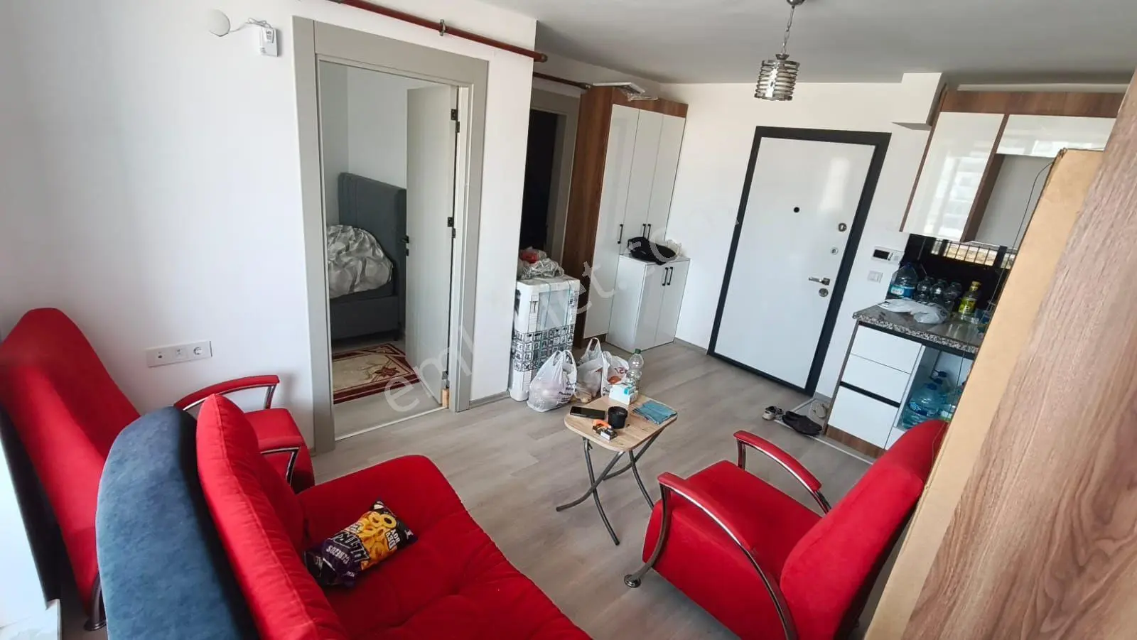 Yeni Cimşitte Satılık 1+1 Satılık Daire — fotoğraf 2