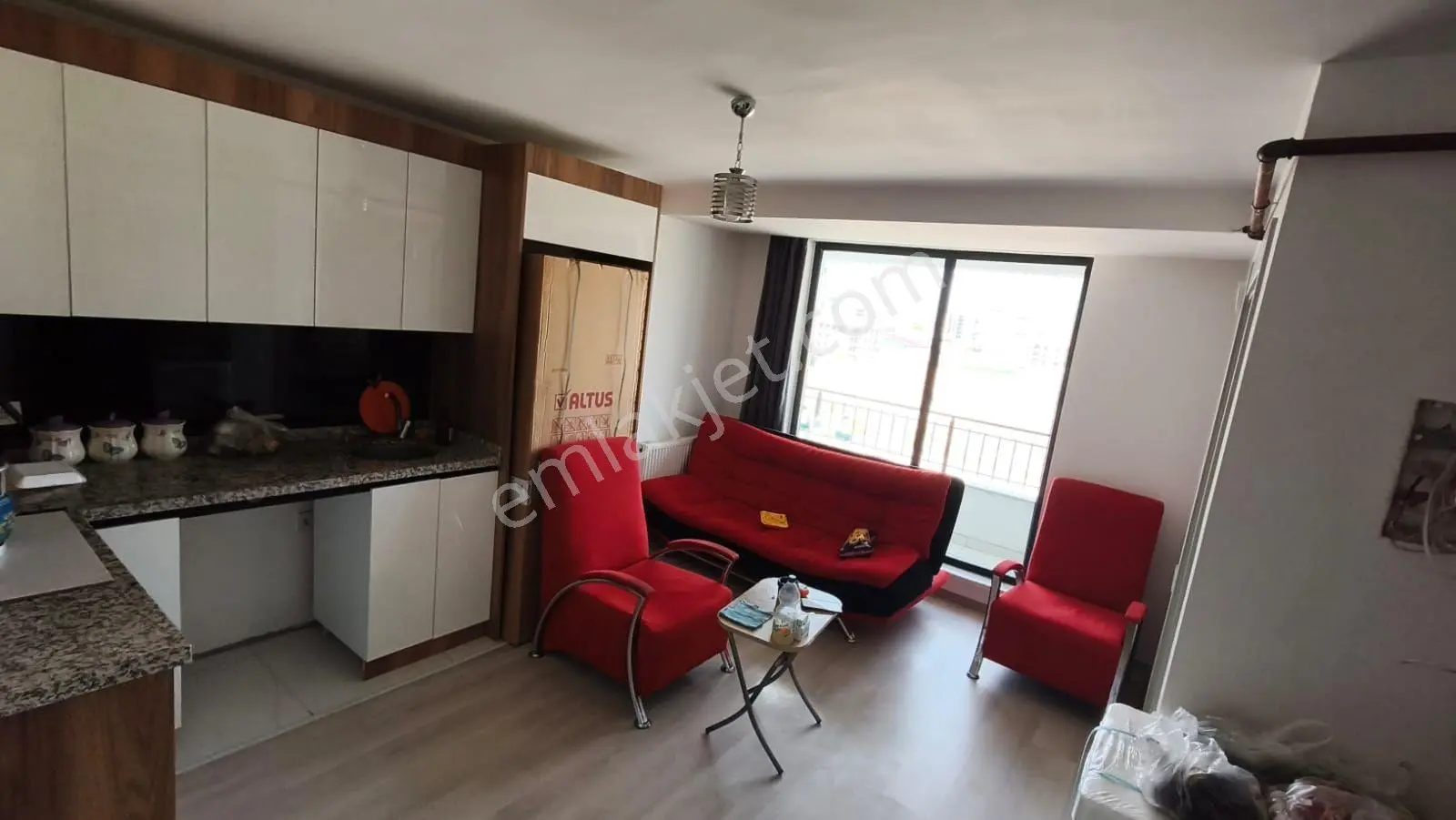 Yeni Cimşitte Satılık 1+1 Satılık Daire — fotoğraf 6