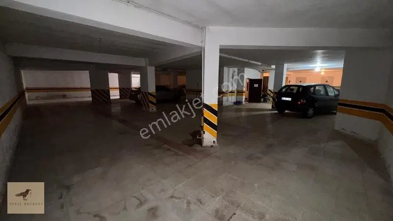 Satılık, Hilal, Kendine Ait Bahçe Kullanımlı, 3+1,boş, Asansörlü — fotoğraf 30