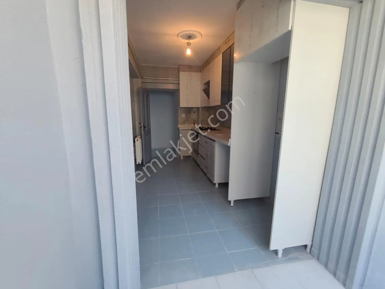 Yılmaz Gayrimenkulden 3+1 Satılık Daire 1 Ara Kat Fıyat Dustu — fotoğraf 17