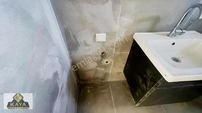 Döşemealtı Tam Merkezde Cadde Üstü Doğa Manzaralı 2+1 — fotoğraf 9