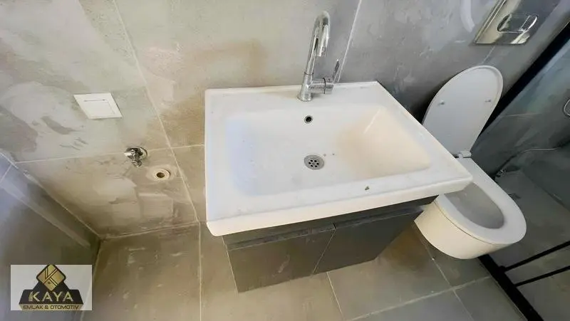 Döşemealtı Tam Merkezde Cadde Üstü Doğa Manzaralı 2+1 — fotoğraf 10