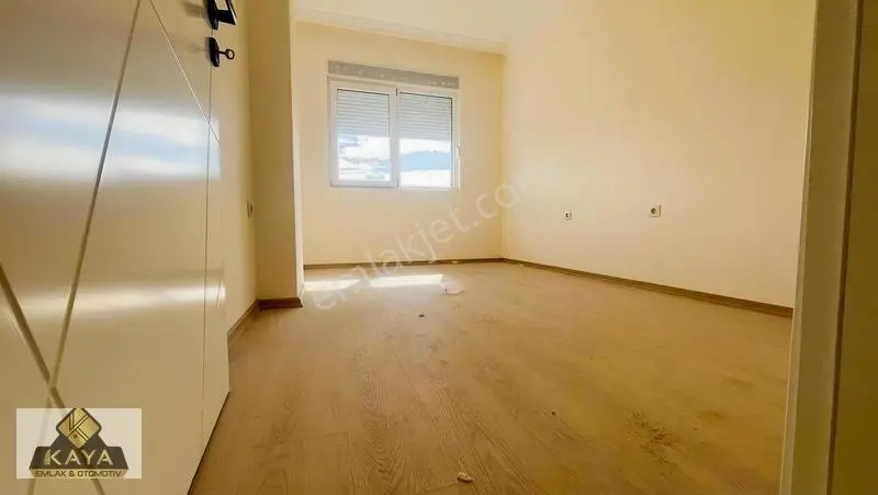 Döşemealtı Tam Merkezde Cadde Üstü Doğa Manzaralı 2+1 — fotoğraf 17