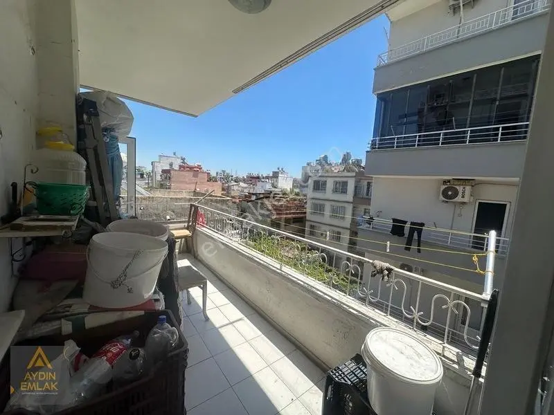 Aydın'dan Merkezi Konumda 3+1 Asansörlü Fırsat Satılık Daire — fotoğraf 11