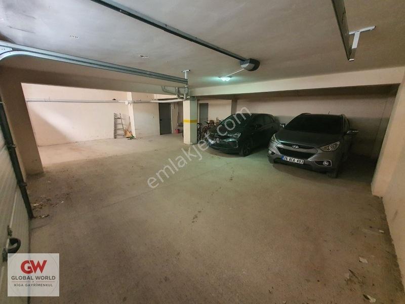 Carfursa Alışveriş Merkezinin Karşısında Çok Uygun Fiyata — fotoğraf 5