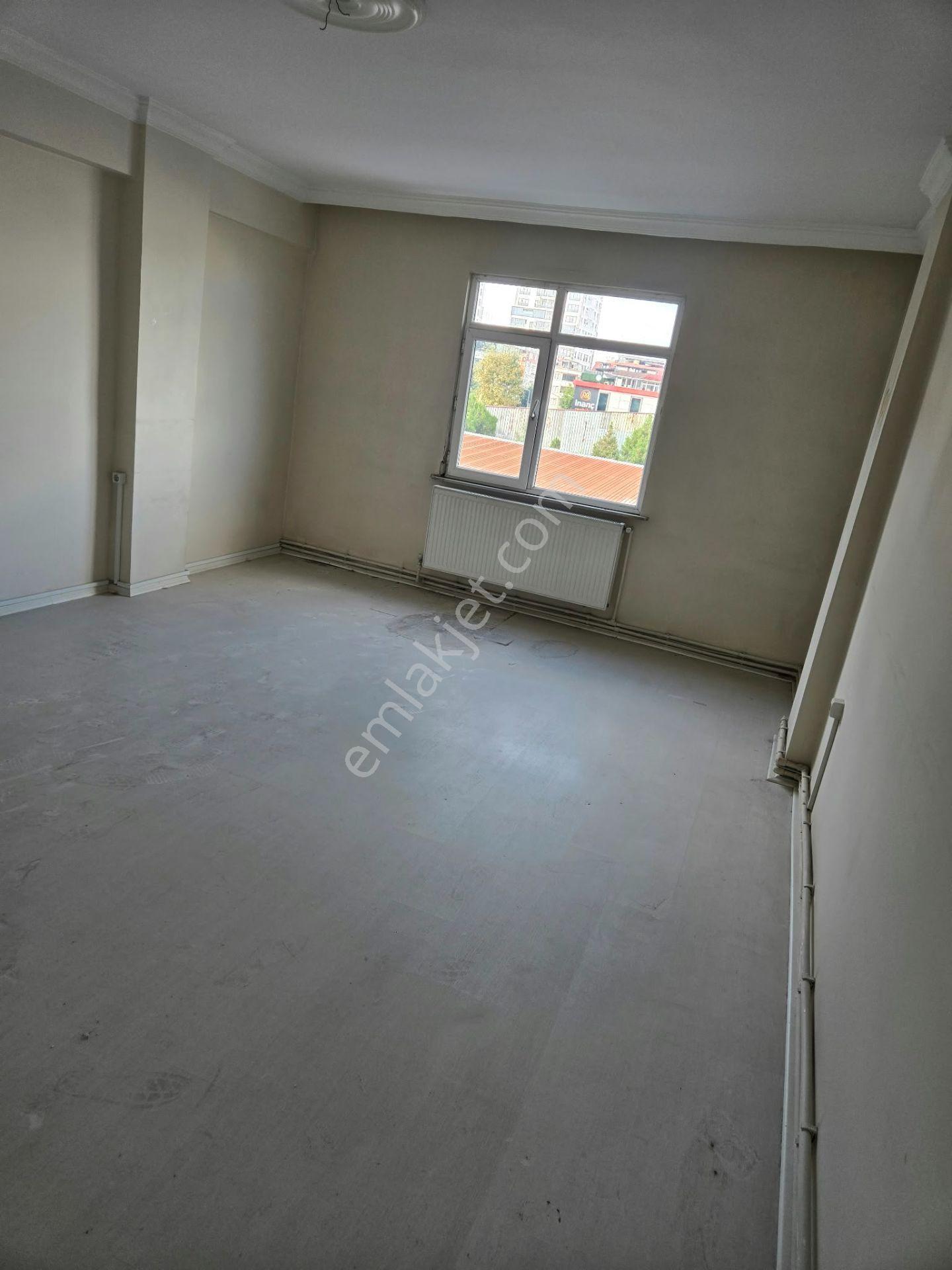 Zeynebiye Caddesinde 3+1 Kelepir Daire 150m2 — fotoğraf 8