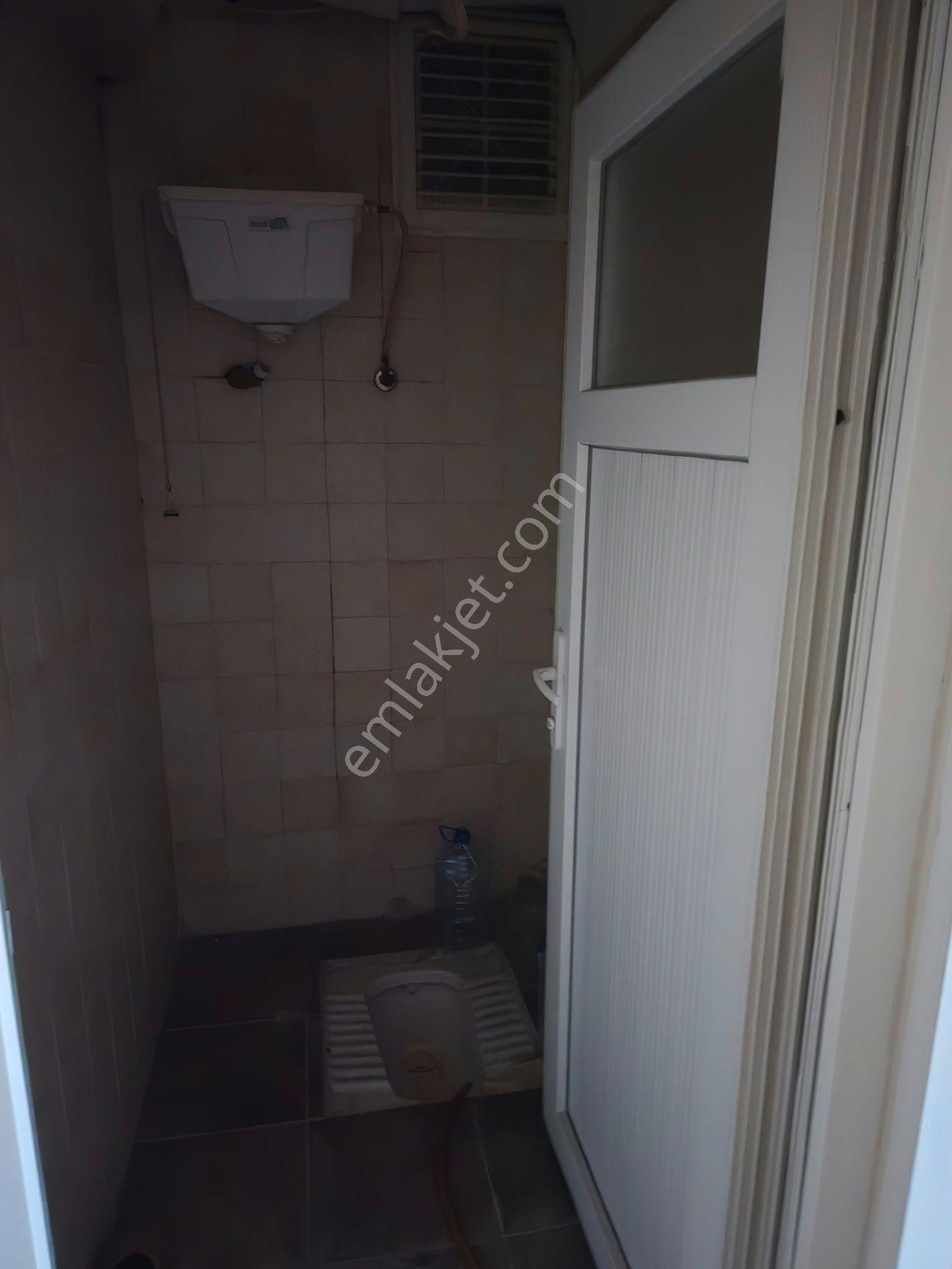 Zeynebiye Caddesinde 3+1 Kelepir Daire 150m2 — fotoğraf 11