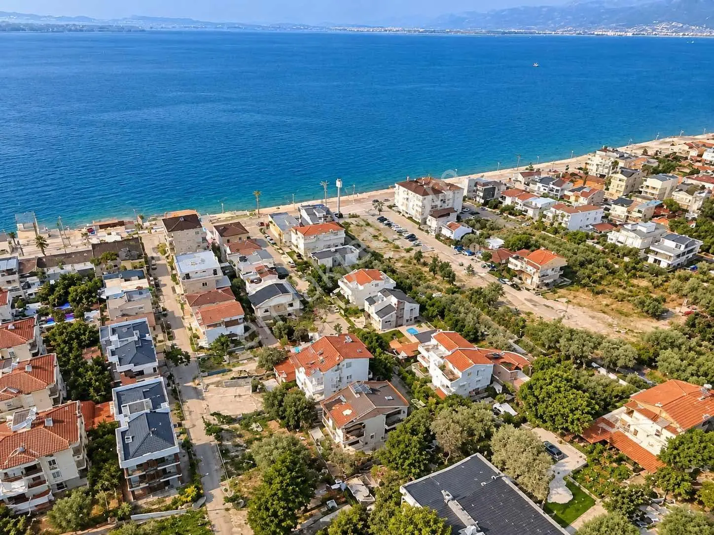 İzmir Güzelbahçede Denize 50 Metre Mesafede Villa Ve Arsa — fotoğraf 3