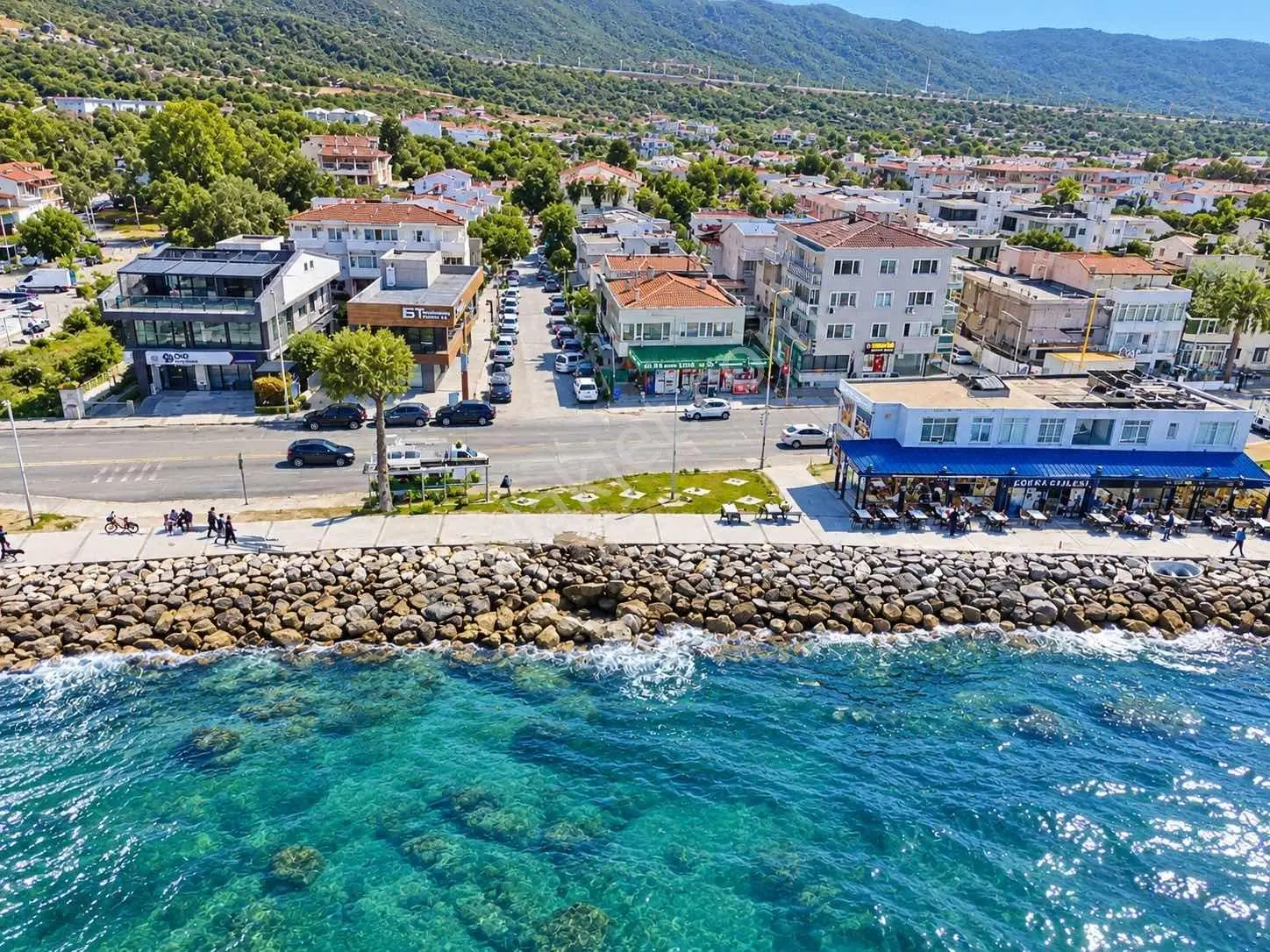 İzmir Güzelbahçede Denize 50 Metre Mesafede Villa Ve Arsa — fotoğraf 9