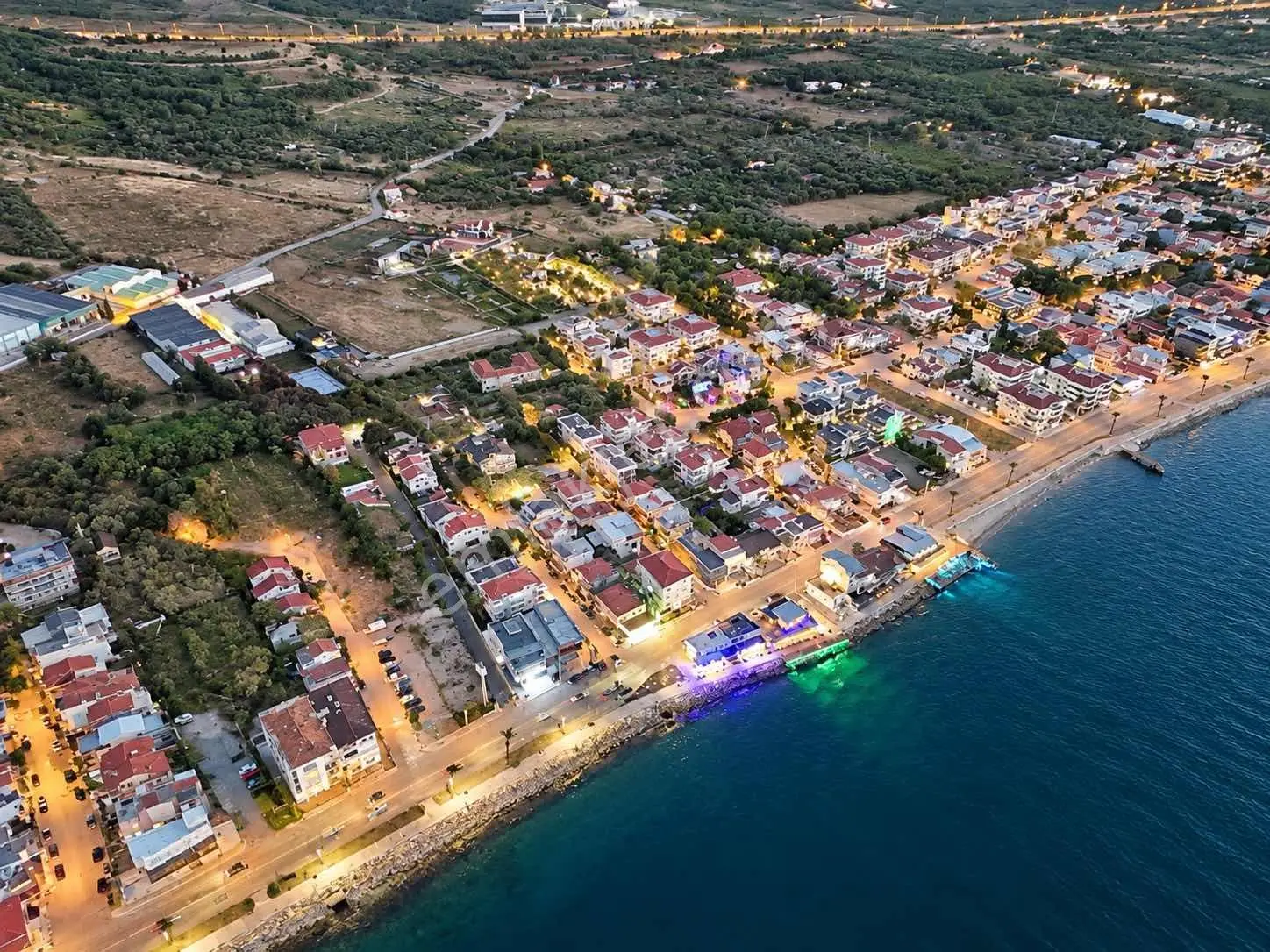 İzmir Güzelbahçede Denize 50 Metre Mesafede Villa Ve Arsa — fotoğraf 26