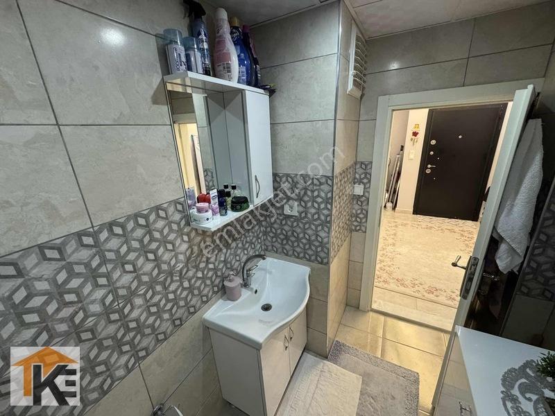 Karadeniz Emlaktan Merkezi Konumda Satılık Masrafsız 2+0 Daire — fotoğraf 8