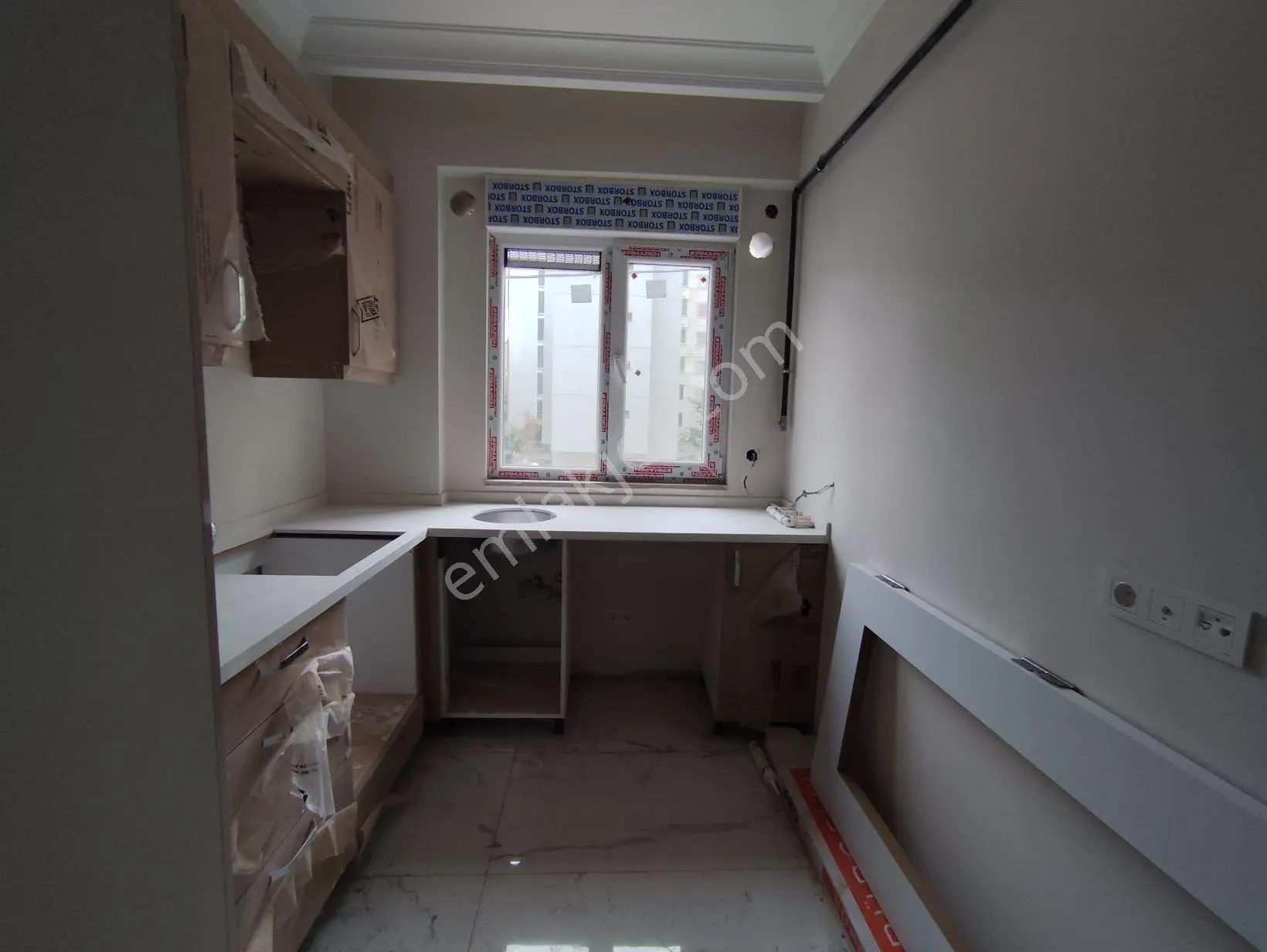 Mertcan'dan Esentepe Mah Merkezi Konum Balkonlu 2+1 Sıfır Daire — fotoğraf 5