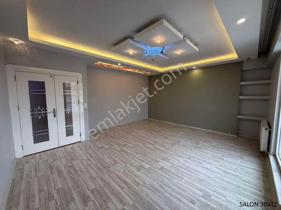 Repa Gayrimenkul Songül Gözcü'den Ana Cadde Üzerinde Satılık 3+1 — fotoğraf 2