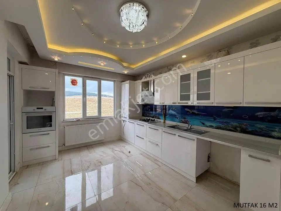 Repa Gayrimenkul Songül Gözcü'den Ana Cadde Üzerinde Satılık 3+1 — fotoğraf 4
