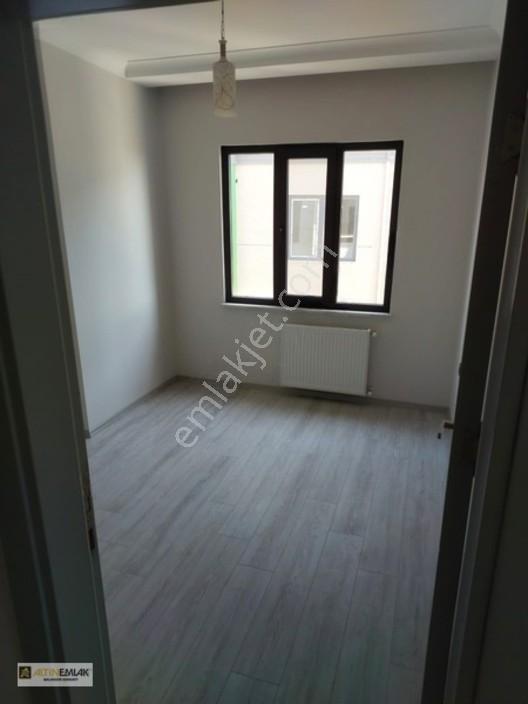 Merkezi Konumda, Okul Yanında 3+1 Ebeveyn Banyolu Fırsat Daire — fotoğraf 12