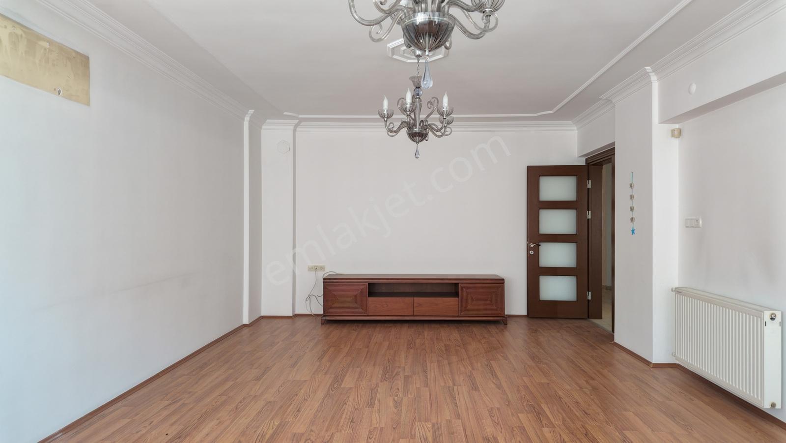 Aydın Hasan Efendi Mh.'de Satılık 4+1 Otoparklı Ara Kat Daire — fotoğraf 10
