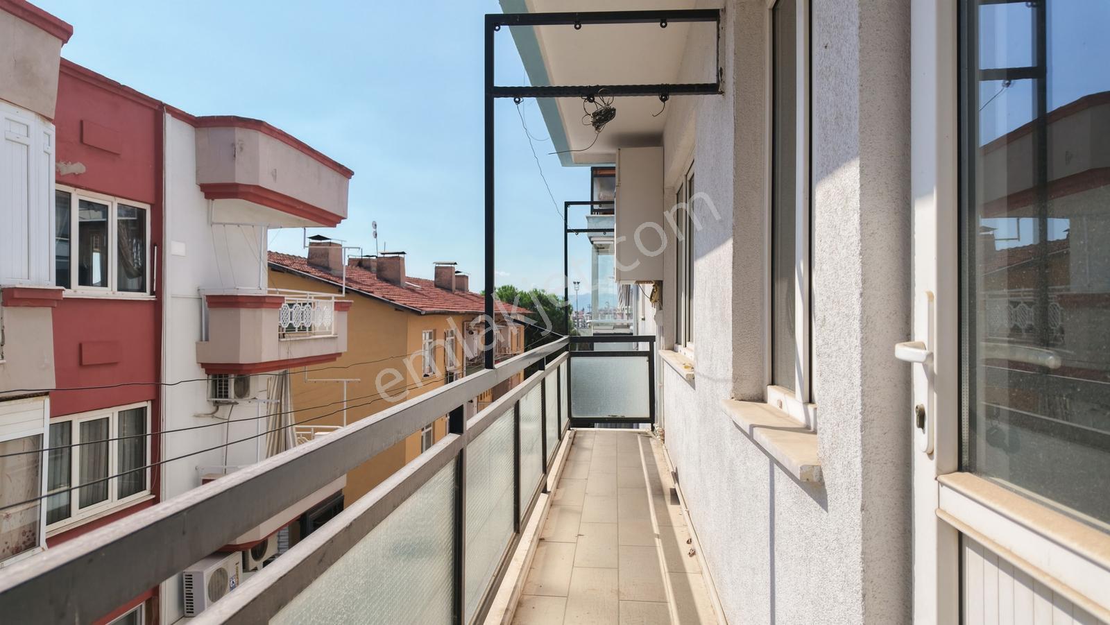 Aydın Hasan Efendi Mh.'de Satılık 4+1 Otoparklı Ara Kat Daire — fotoğraf 32