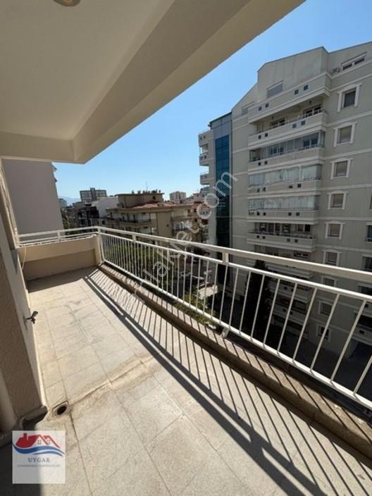 Karşıyaka Yalı Mah.başkent Acil Arkası Sitede Satılık 3+1 Daire — fotoğraf 26