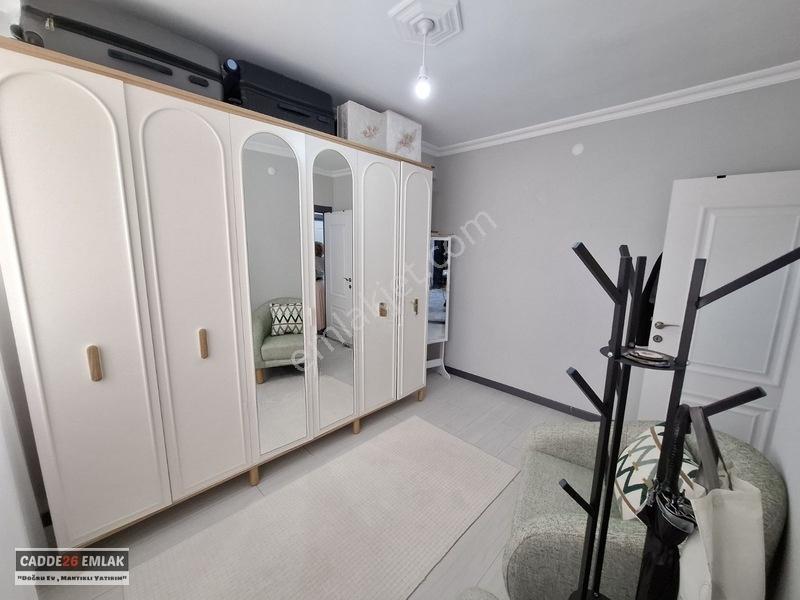 Cadde26 Dan Esenli Caddesinin Dibinde Satılık 2+1 Daire — fotoğraf 8