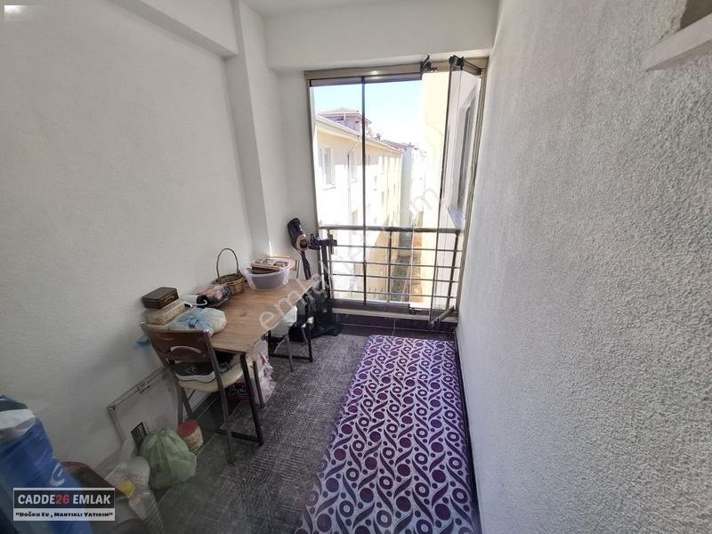 Cadde26 Dan Esenli Caddesinin Dibinde Satılık 2+1 Daire — fotoğraf 16