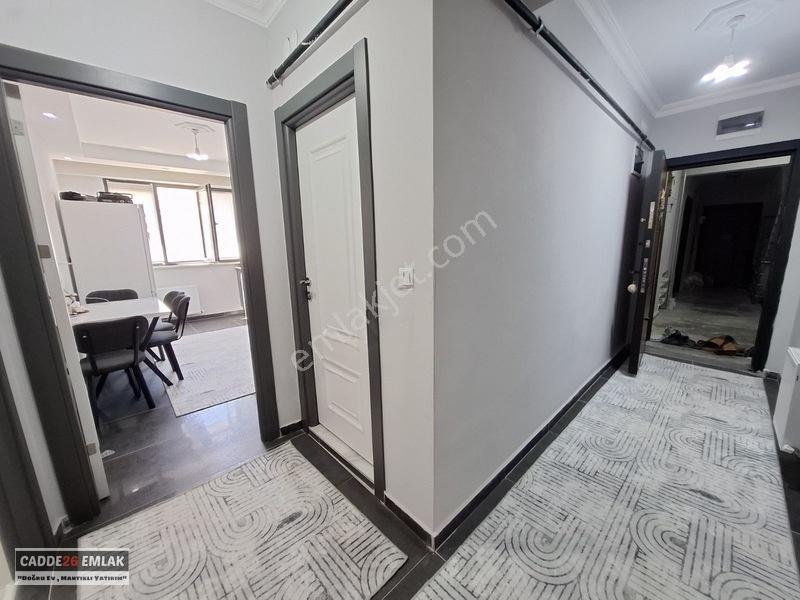 Cadde26 Dan Esenli Caddesinin Dibinde Satılık 2+1 Daire — fotoğraf 19