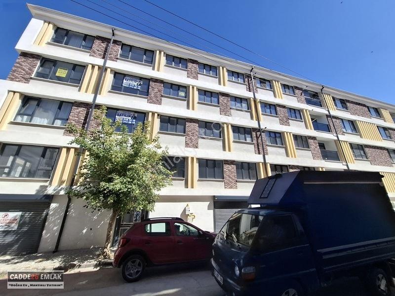 Cadde26 Dan Esenli Caddesinin Dibinde Satılık 2+1 Daire — fotoğraf 27