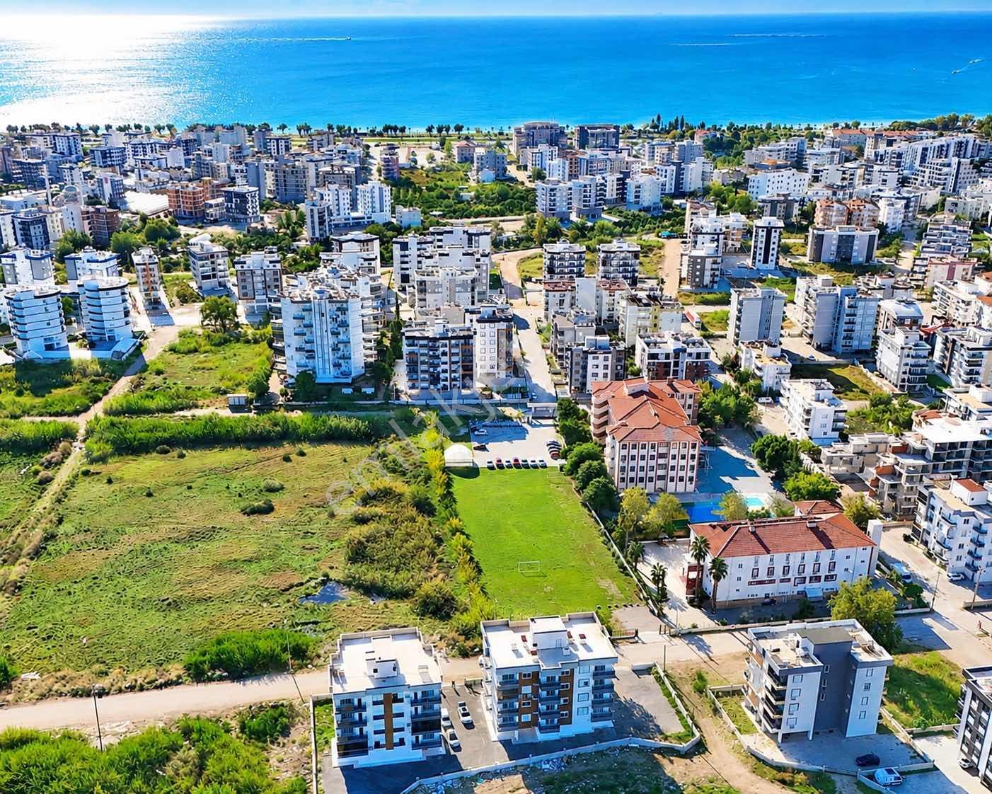 Finike Kum Mahellesinde Amerikan Mutfaklı 2+1 Satılık Daire — fotoğraf 9