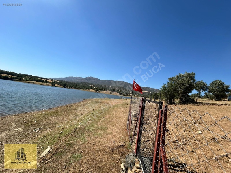 Gölete Sıfır Köye 300metre Uzaklıkta Resmi Yol Var Mustekil Tapu — fotoğraf 17