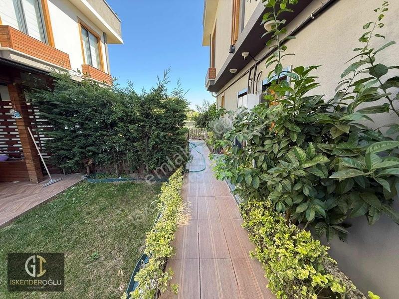 Denize 3 Dk | Havuzlu | Müstakil Bahçeli | Eşyalı Lüks Villa — fotoğraf 3