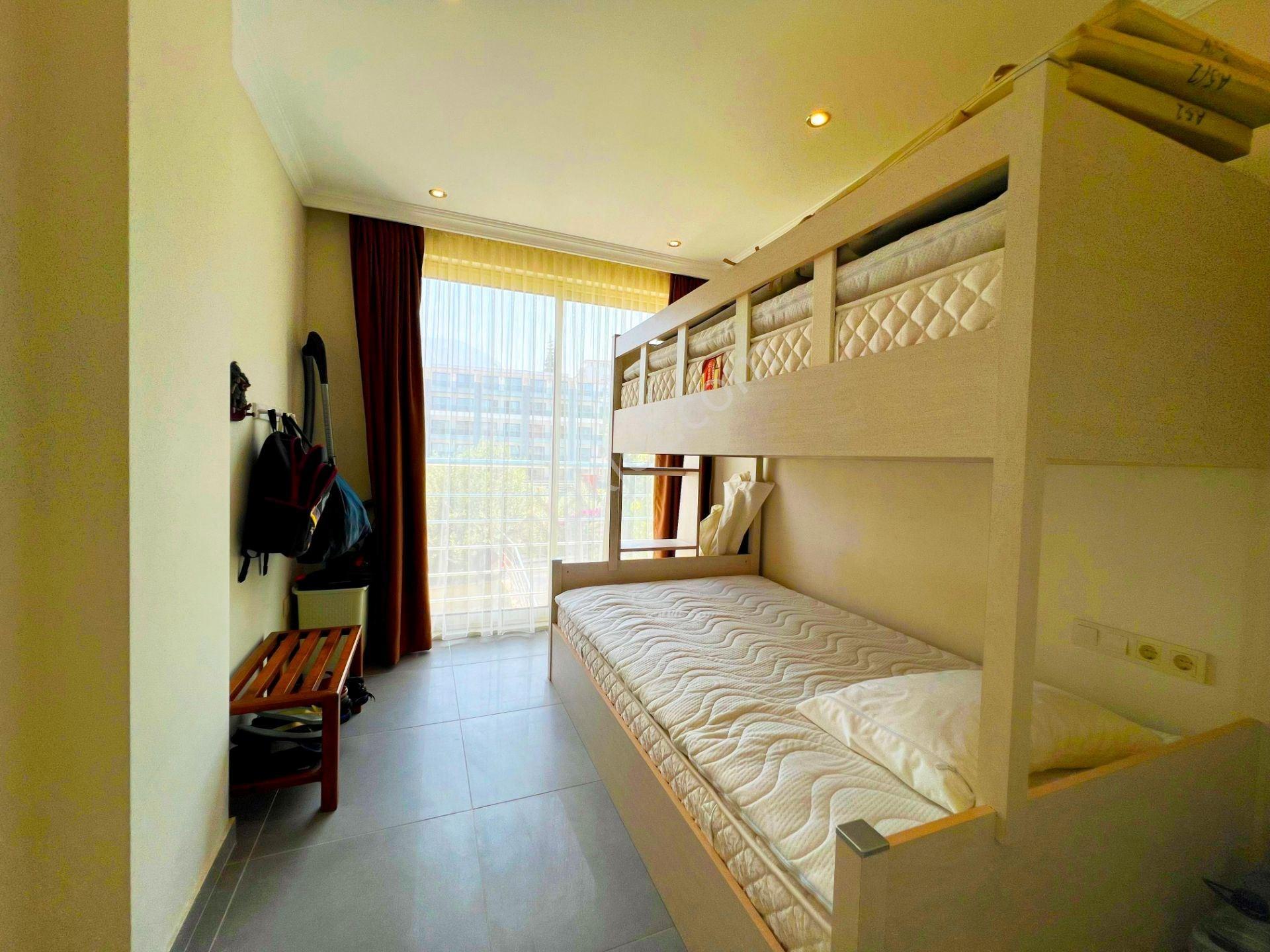 Alanya Kargıcakta Manzaralı Yerden Isıtmalı Ferah 4+1 Çatı Dubleksi Daire — fotoğraf 11
