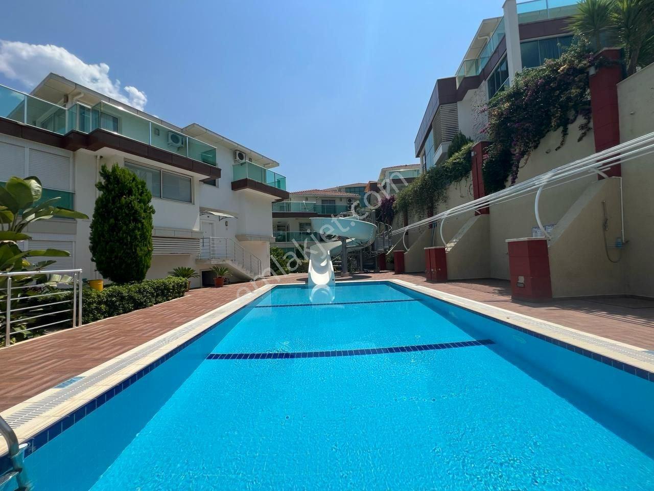 Alanya Kargıcakta Manzaralı Yerden Isıtmalı Ferah 4+1 Çatı Dubleksi Daire — fotoğraf 28