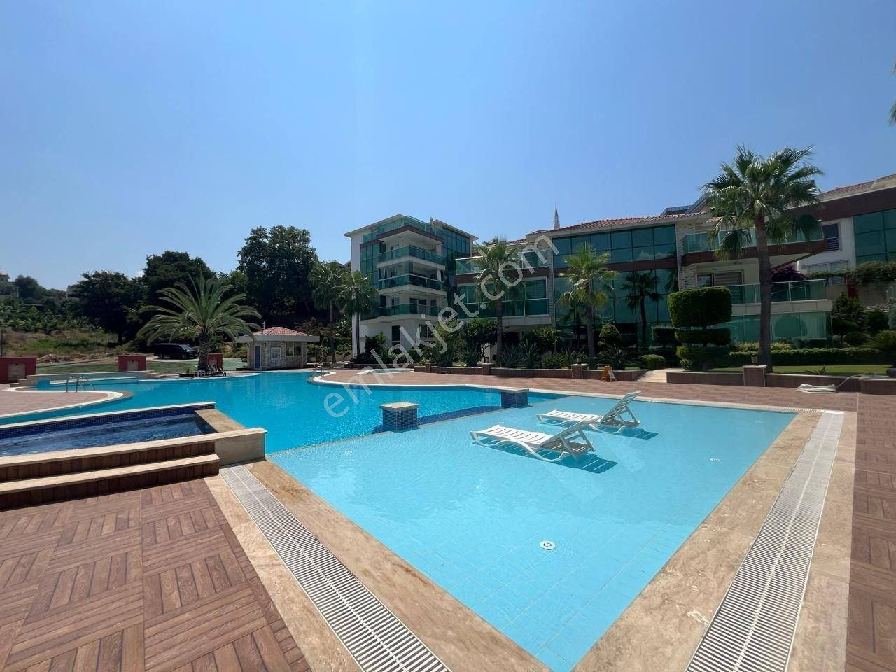 Alanya Kargıcakta Manzaralı Yerden Isıtmalı Ferah 4+1 Çatı Dubleksi Daire — fotoğraf 29