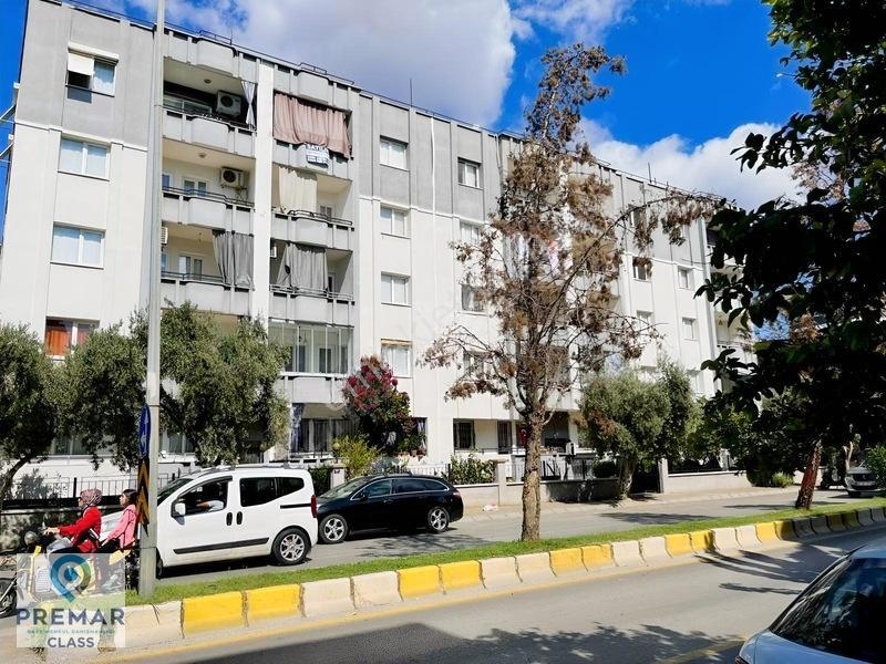 Fatih Mahallesi Cadde Üzeri 3+1 Satılık Daire