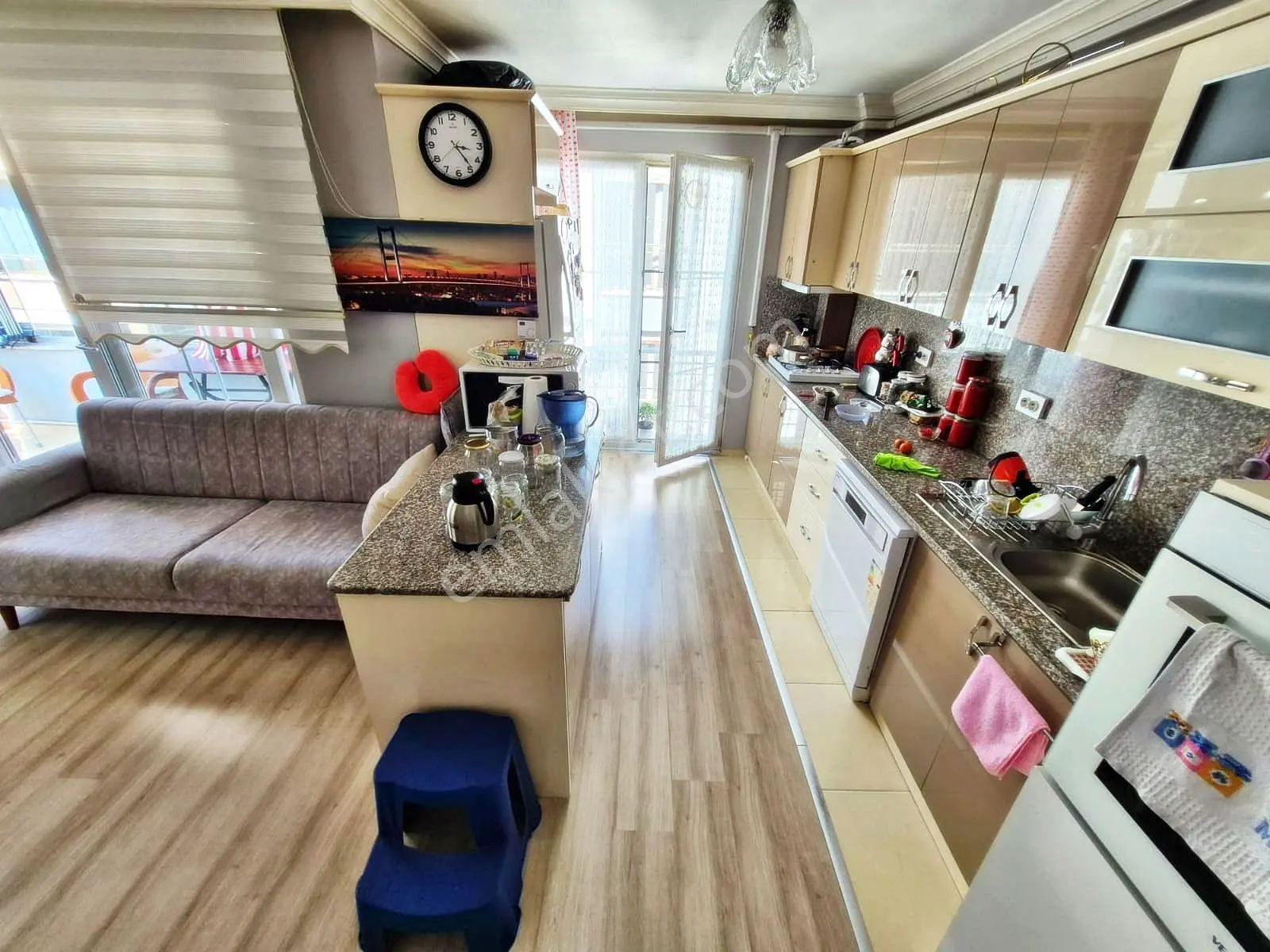 Aktif'ten Akçay'da Satılık Harika Konumlu Masrafsız 2+1 Ferah Daire — fotoğraf 13