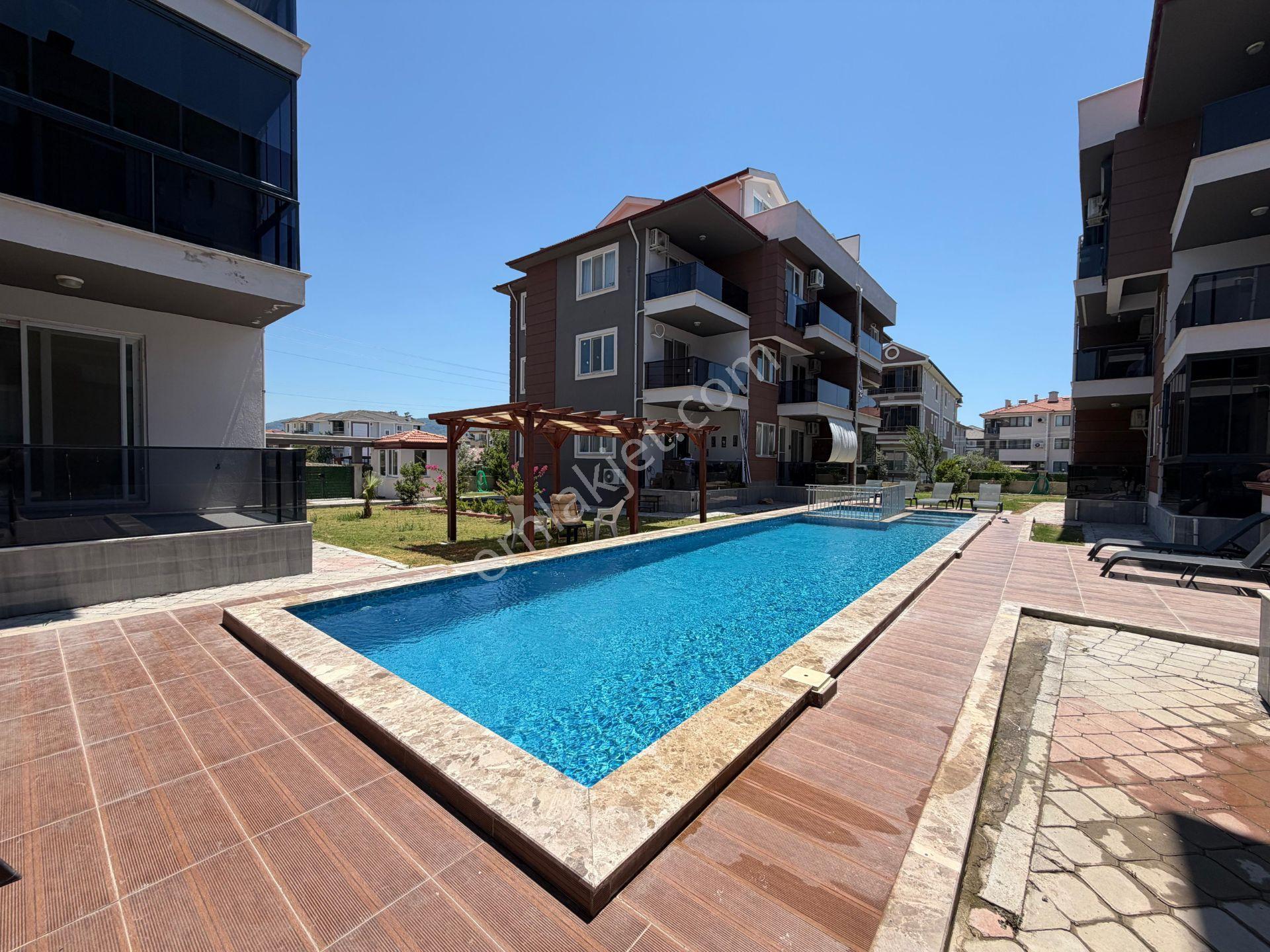 Goldhouse Dan Satılık Daire Havuz Cepheli Site İçinde Masrafsız Giriş Katı — fotoğraf 23