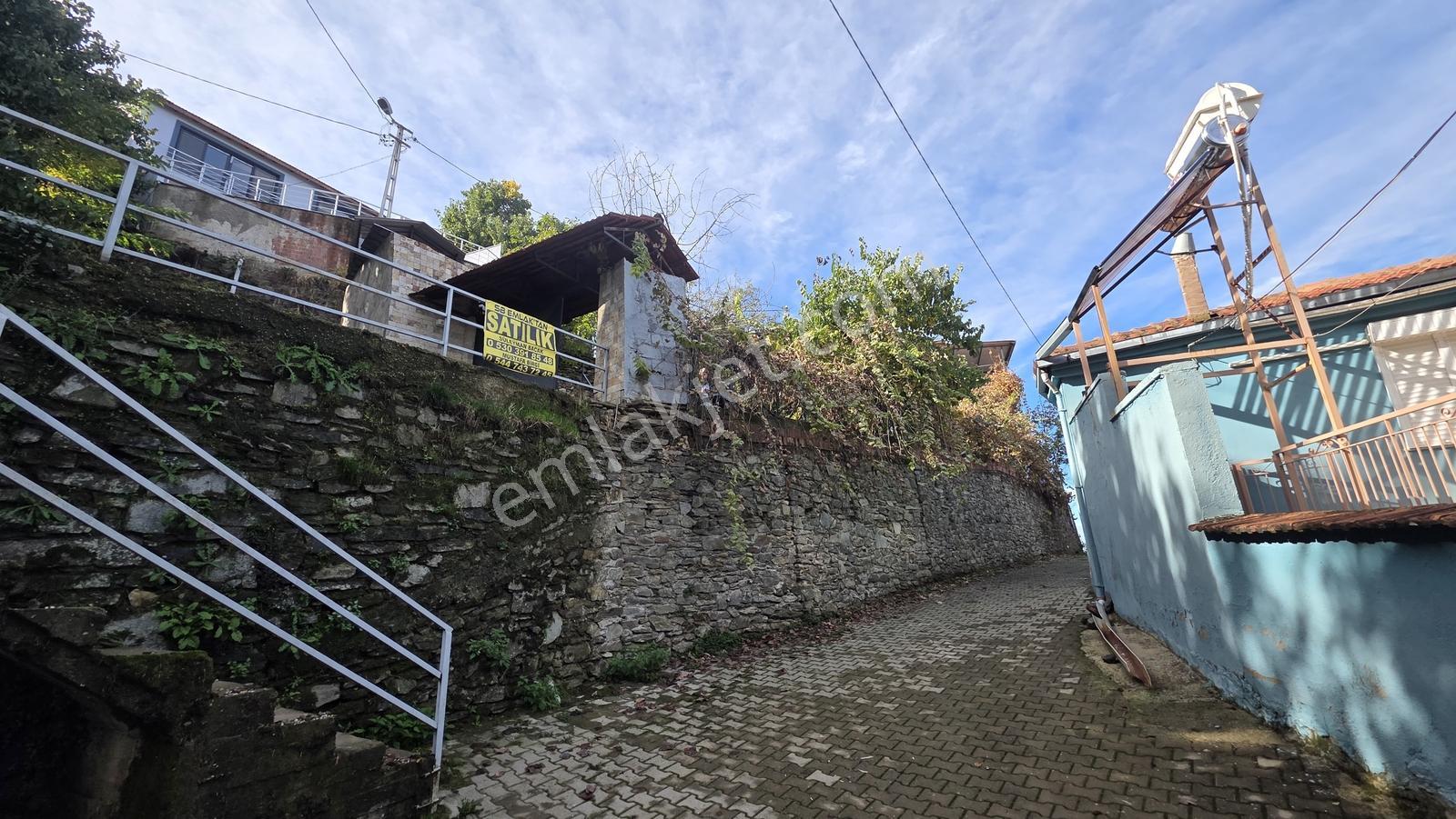 İzmir Tire Sb Emlak'tan Cambazlı'da Eşyalı Satılık Dubleks Ev — fotoğraf 3
