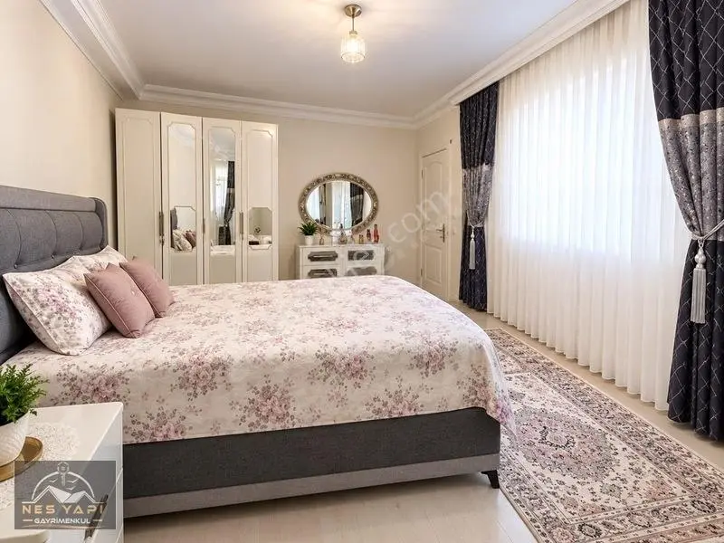 Merkezi Konumda Dev M2 2+1 Giriş Katı Daire!!!! — fotoğraf 6