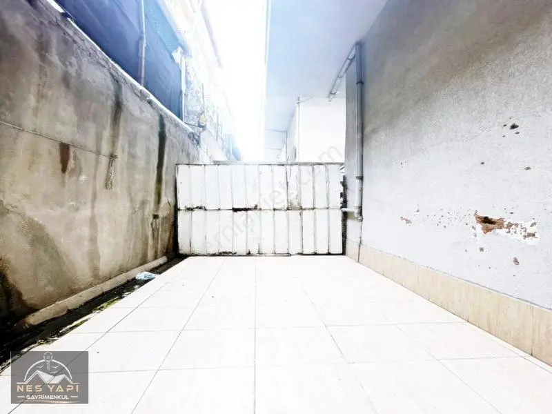 Merkezi Konumda Dev M2 2+1 Giriş Katı Daire!!!! — fotoğraf 10