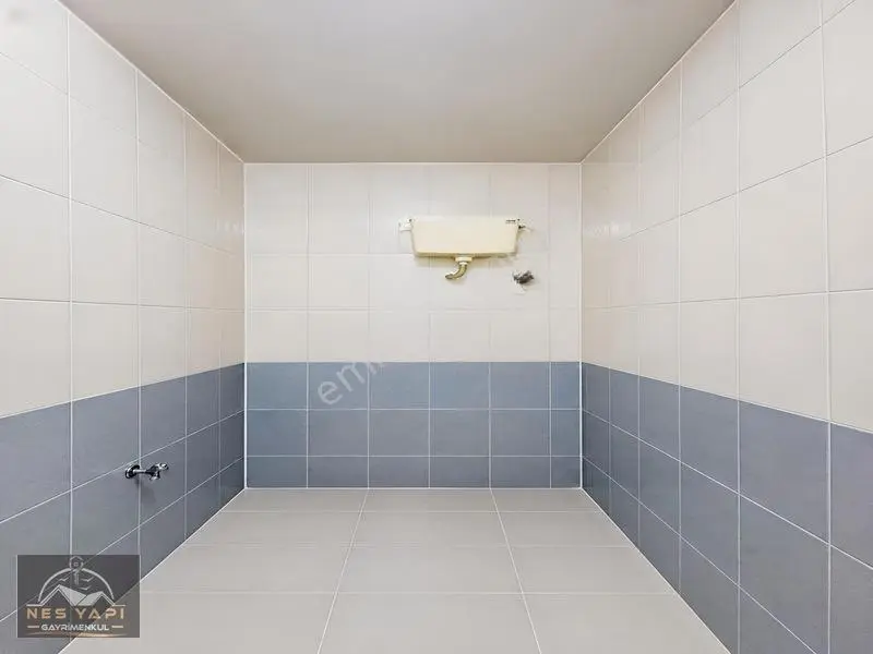 Merkezi Konumda Dev M2 2+1 Giriş Katı Daire!!!! — fotoğraf 12