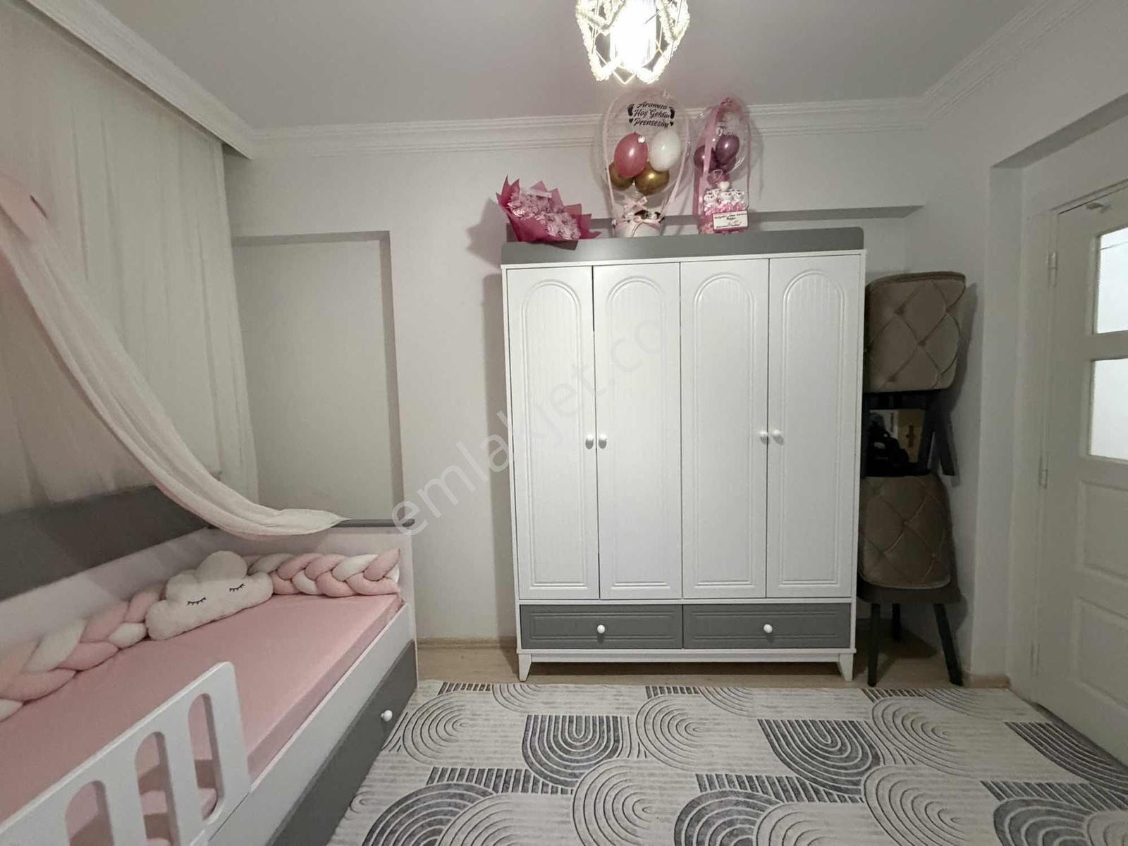 Akkent Kongre Merkezi Civarında Ara Kat 2+1 Satılık Daire — fotoğraf 12