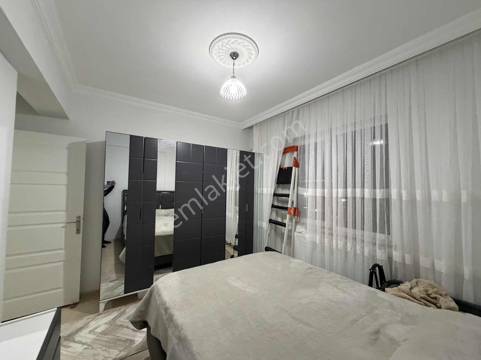 Akkent Kongre Merkezi Civarında Ara Kat 2+1 Satılık Daire — fotoğraf 22