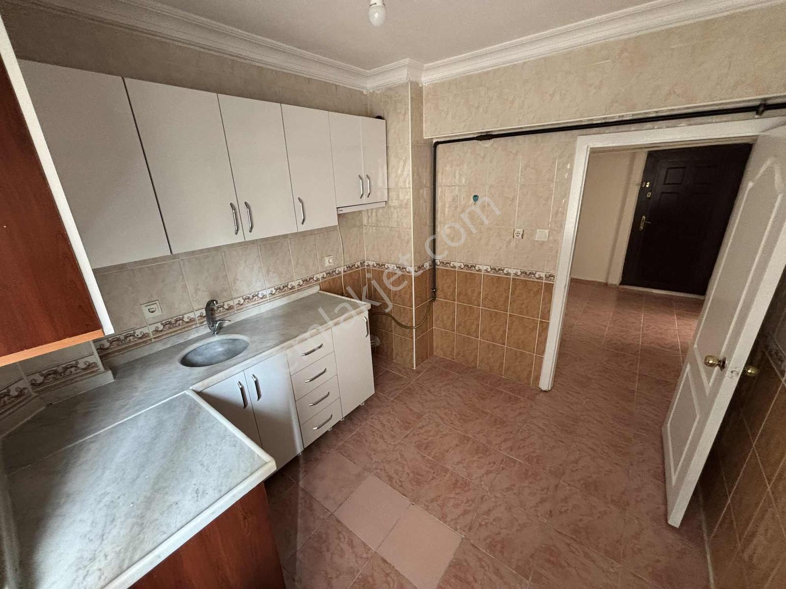 Bk Gayrimenkulden Plevne Mah. Bağımsız Asansörlü Daire — fotoğraf 2