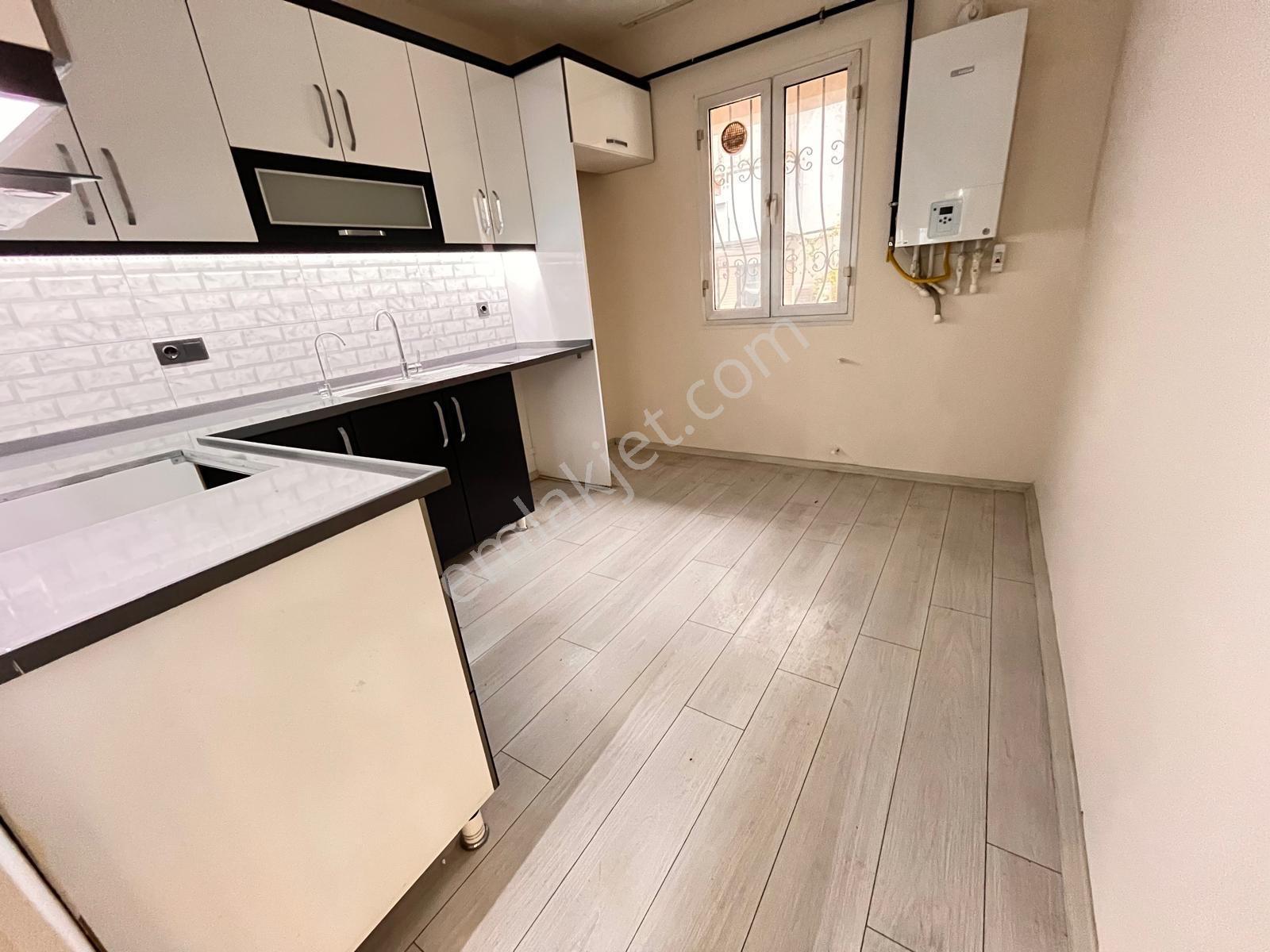 Üçyol Meydan Metro Yakını Lüks Dekorlu 3+1 115m2 Arakat Daire — fotoğraf 10