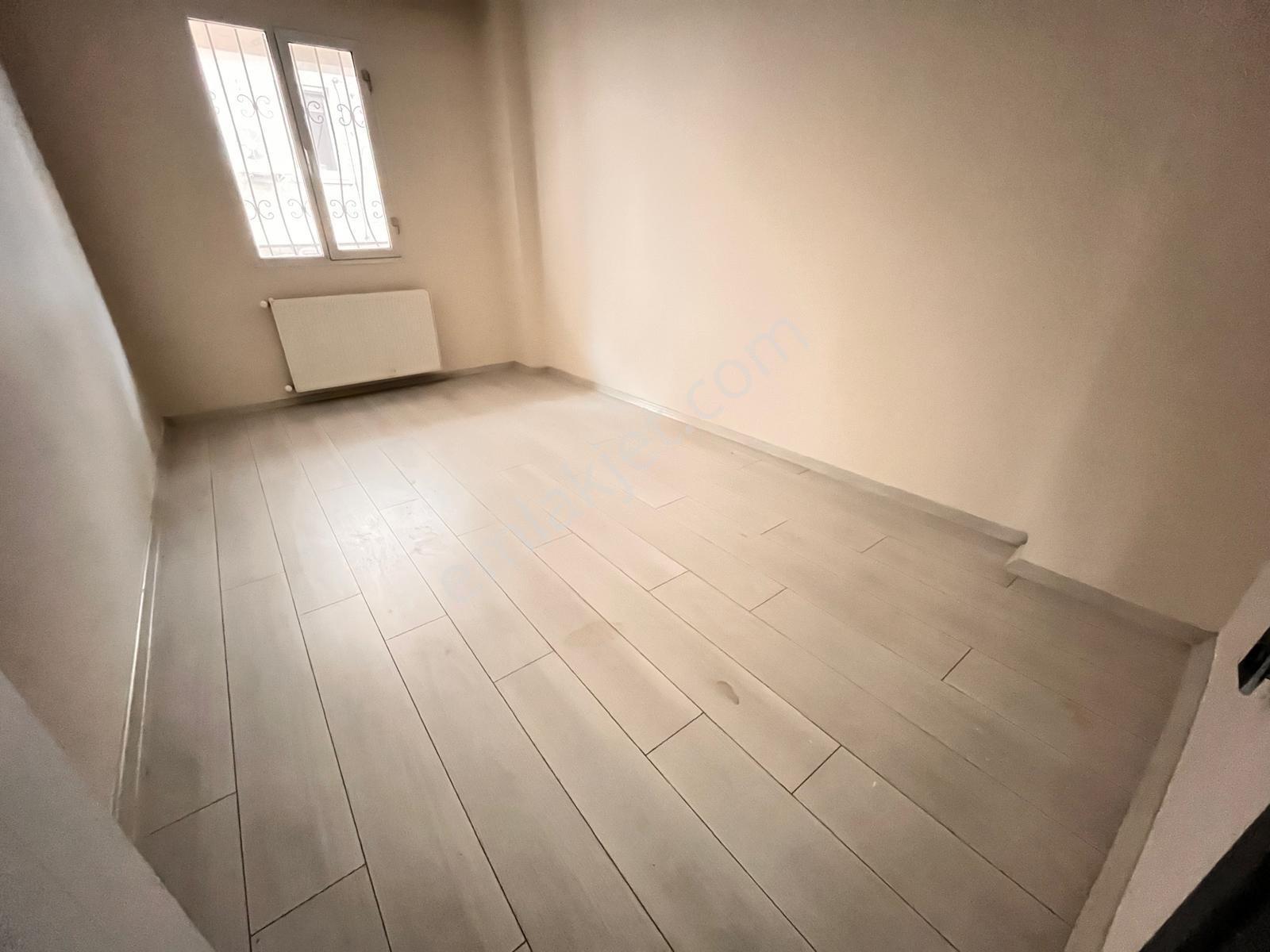 Üçyol Meydan Metro Yakını Lüks Dekorlu 3+1 115m2 Arakat Daire — fotoğraf 17