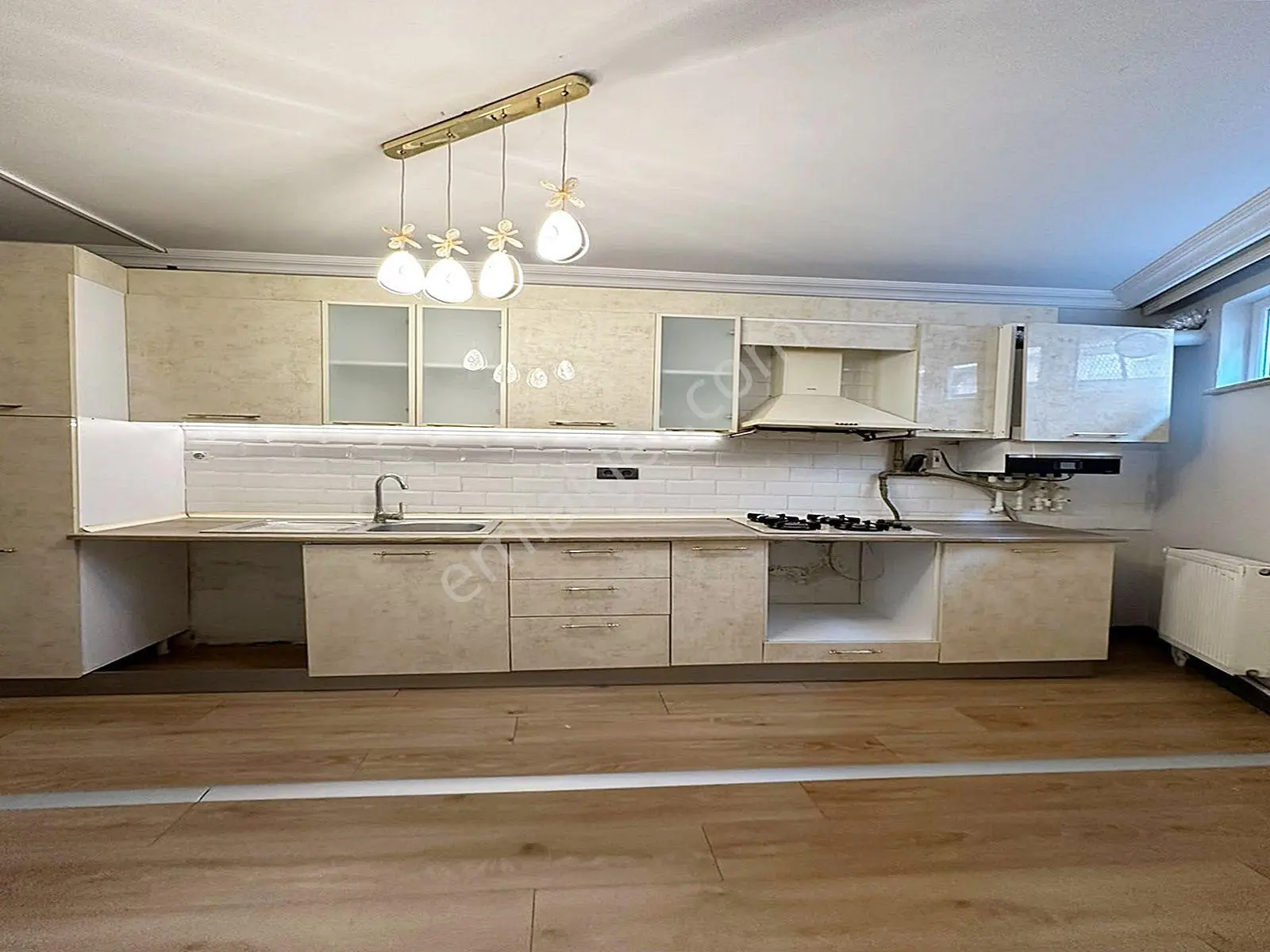 Esenyurt Üniversite Ve Belediye'ye Komşu Lüx Satılık 2+1 Daire! — fotoğraf 7